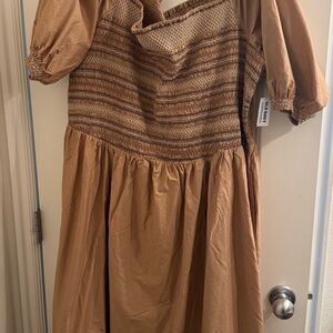 Women’s Tan Dress